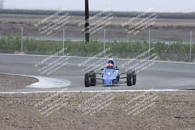 media/Nov-16-2025-CalClub SCCA (Sun) [[2975c16dfc]]/Group 2/Turn 9/